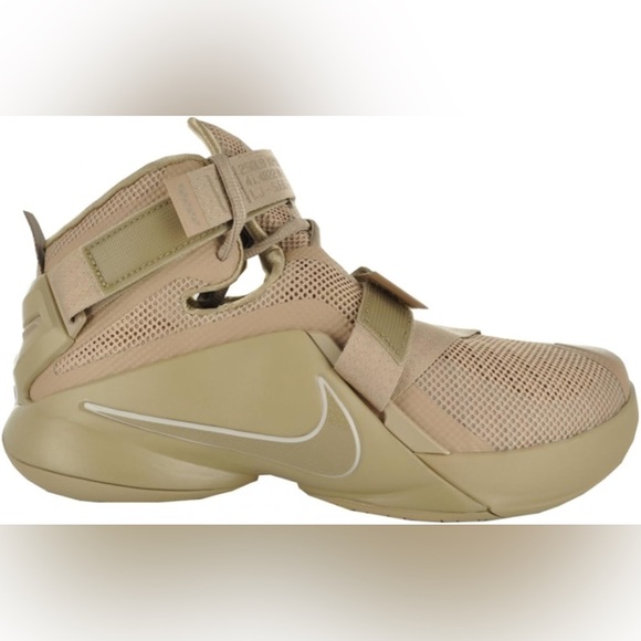 LEBRON SOLDIER IX DESERT CAMO size 14 - Picture 1 of 8